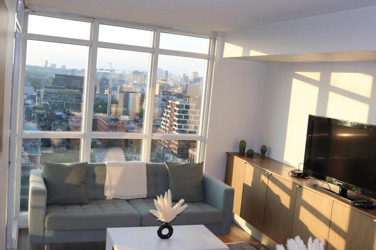 Cozy Condo In Downtown Toronto + Free Parking Ngoại thất bức ảnh